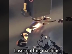 coupe au laser à fibre montrant