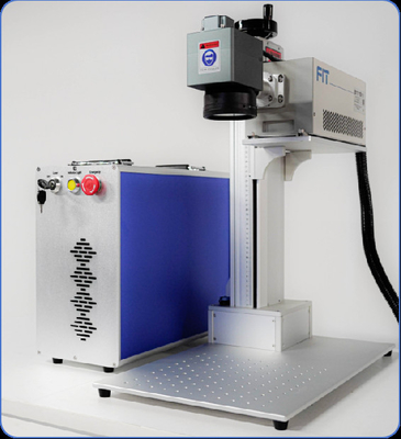 Machine de gravure interne 3D au laser pour le cristal artificiel et le verre à haut borosilicate