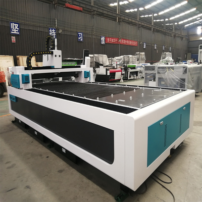 3015 4020 Machine de découpe laser CNC pour l'aluminium en acier inoxydable métallique